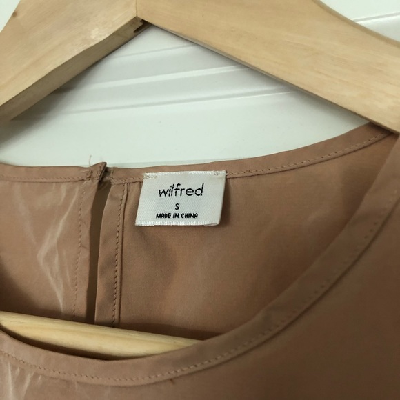 Wilfred Fantasy Blouse - Picture 9 of 12